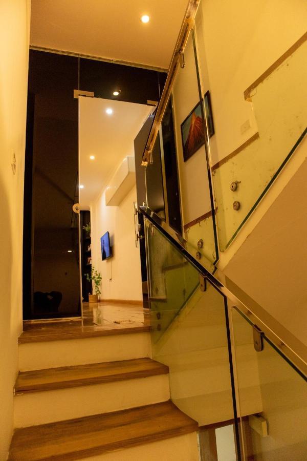 Homestay Pho Co Hanoi Eksteriør billede
